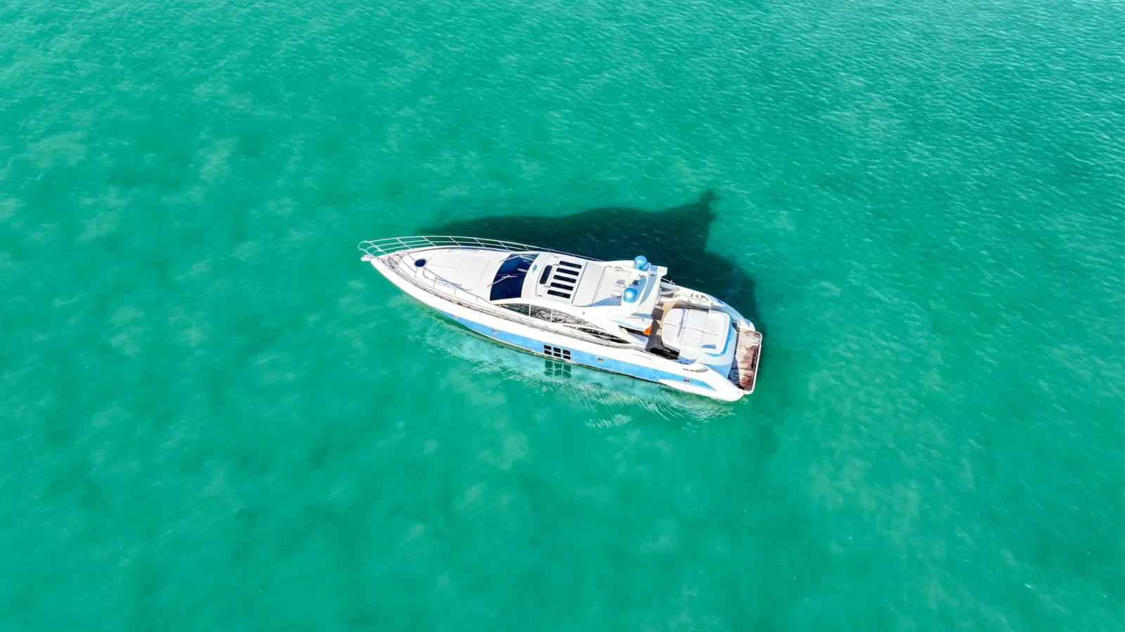 Azimut 68