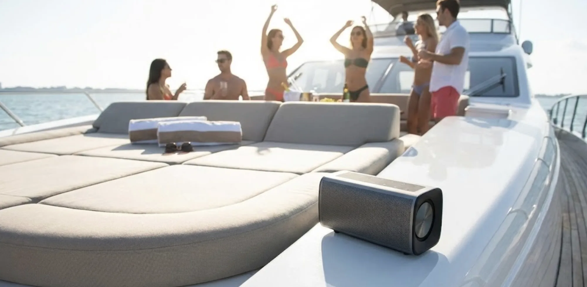 Luxury party yacht Miami with open deck